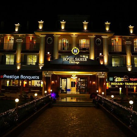 Hotel Saheb Panvel Eksteriør billede