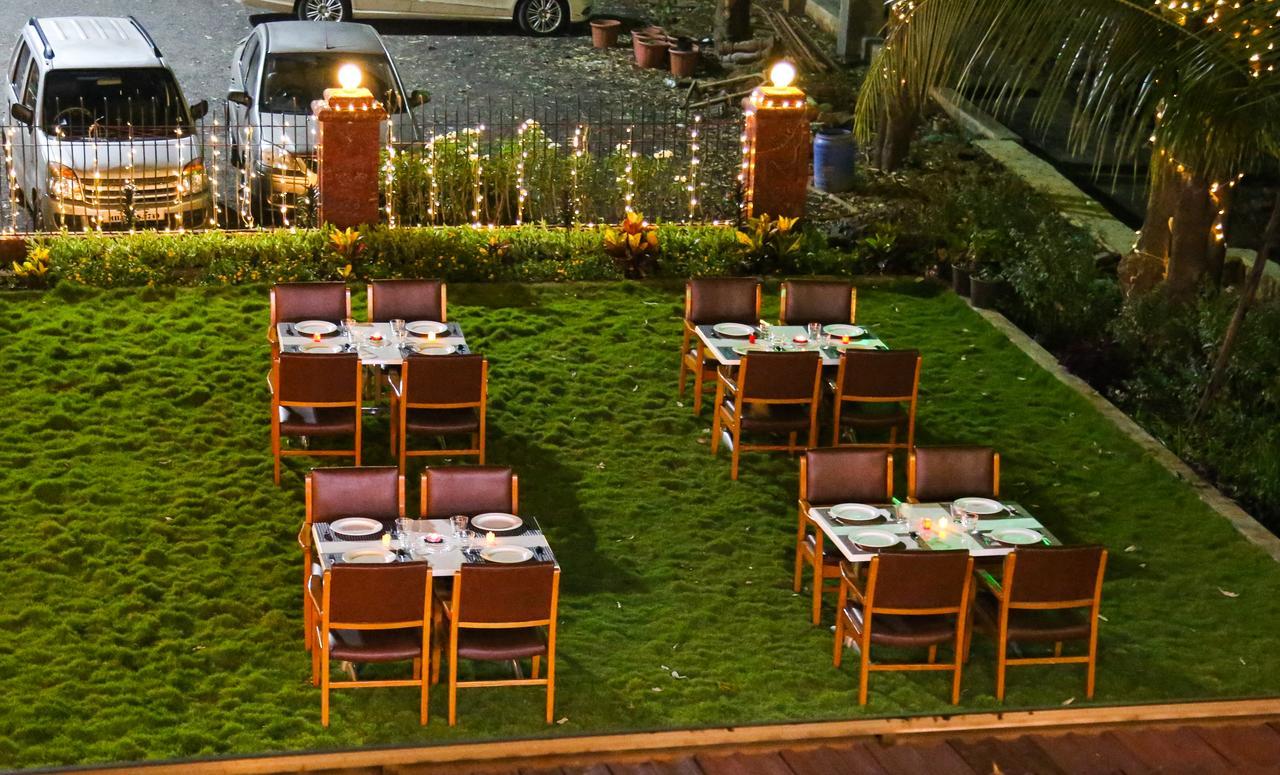 Hotel Saheb Panvel Eksteriør billede