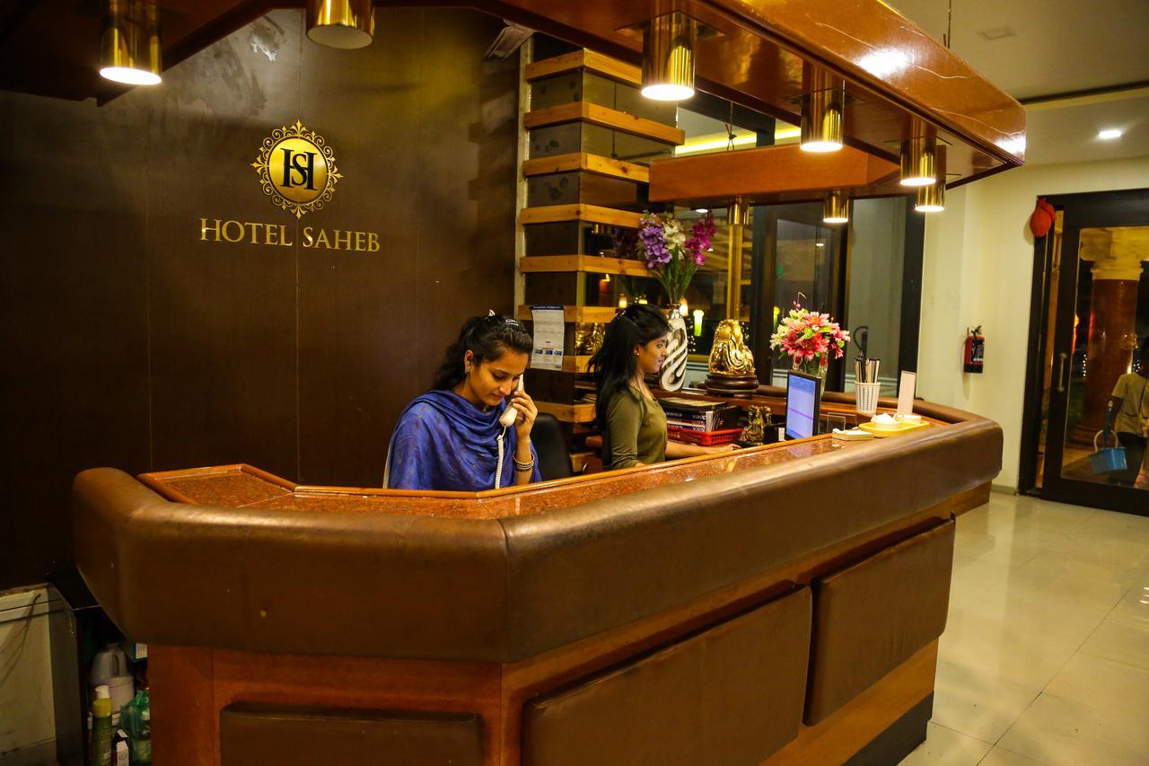 Hotel Saheb Panvel Eksteriør billede